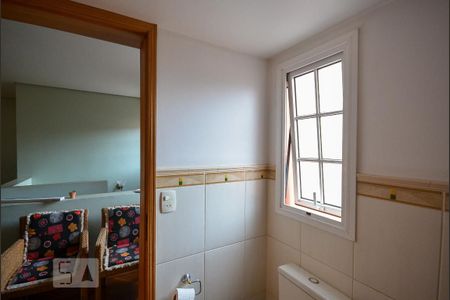 Casa à venda com 345m², 5 quartos e 4 vagas Casa à venda com 345m², 5 quartos e 4 vagasLavabo Superior