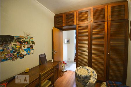 Quarto 1 de casa à venda com 5 quartos, 345m² em São Salvador, São Paulo