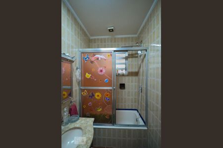 Casa à venda com 345m², 5 quartos e 4 vagas Casa à venda com 345m², 5 quartos e 4 vagasSuite Quarto 3