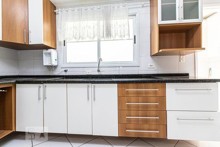 Casa para alugar com 3 quartos, 125m² em Nova Gerti, São Caetano do Sul