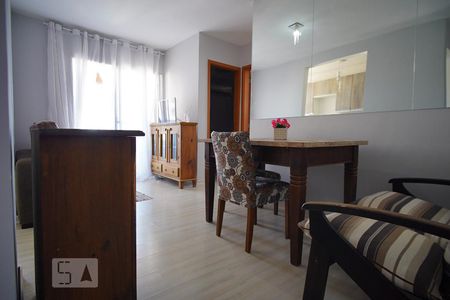Sala de apartamento à venda com 2 quartos, 48m² em Protásio Alves, Porto Alegre