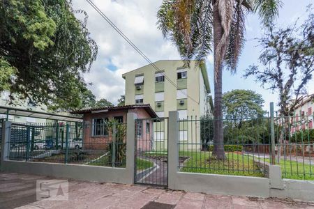 Apartamento à venda com 60m², 2 quartos e 1 vagaFachada e portaria