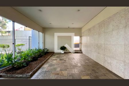 Hall de entrada de apartamento para alugar com 3 quartos, 100m² em Pinheiros, São Paulo