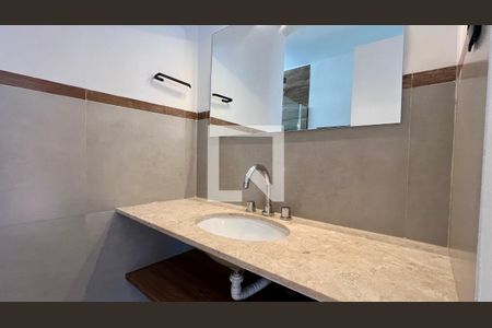 Apartamento para alugar com 100m², 3 quartos e 1 vaga Apartamento para alugar com 100m², 3 quartos e 1 vagaBanheiro 2