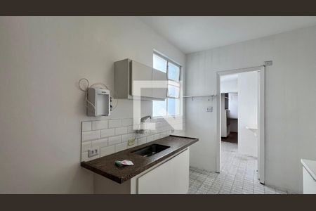Cozinha de apartamento para alugar com 3 quartos, 100m² em Pinheiros, São Paulo