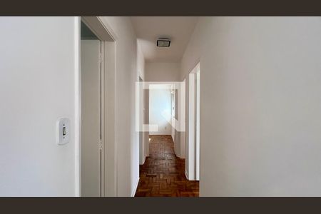 Corredor de apartamento para alugar com 3 quartos, 100m² em Pinheiros, São Paulo