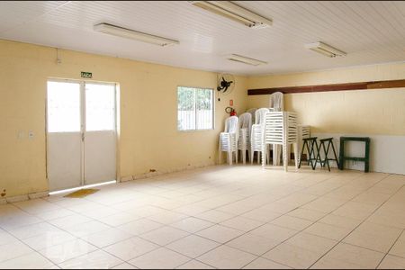 Apartamento para alugar com 50m², 2 quartos e 1 vaga Apartamento para alugar com 50m², 2 quartos e 1 vagaSalão de festas