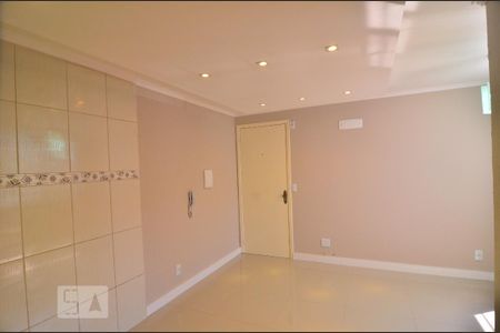 Apartamento para alugar com 50m², 2 quartos e 1 vagaSala