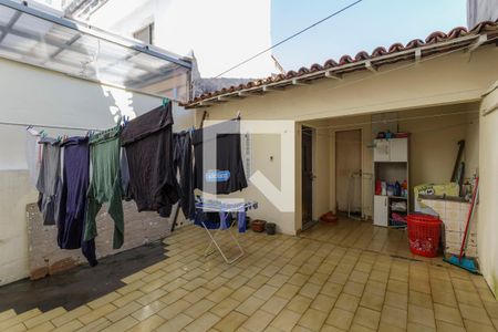 Quintal de casa à venda com 3 quartos, 152m² em Vila Olímpia, São Paulo
