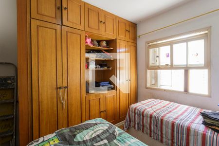Quarto 2 de casa à venda com 3 quartos, 152m² em Vila Olímpia, São Paulo