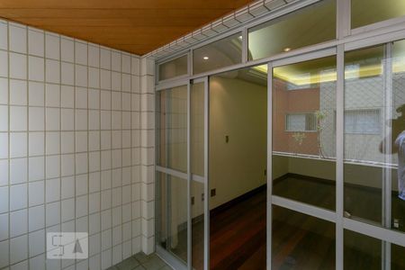 Varanda de apartamento para alugar com 2 quartos, 75m² em Cachoeirinha, Belo Horizonte