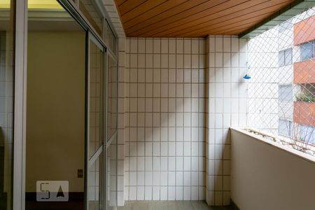 Varanda de apartamento para alugar com 2 quartos, 75m² em Cachoeirinha, Belo Horizonte