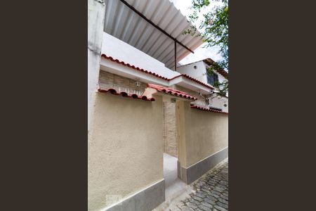 Casa à venda com 75m², 2 quartos e sem vagaFachada
