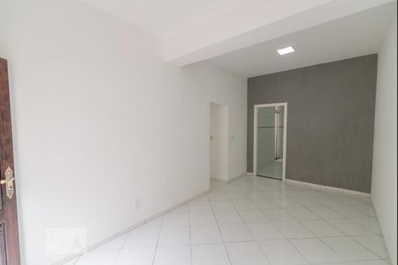 Sala de casa à venda com 2 quartos, 75m² em Grajaú, Rio de Janeiro