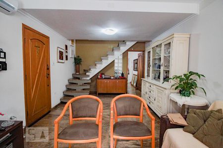 Casa para alugar com 4 quartos, 300m² em Santana, São Paulo