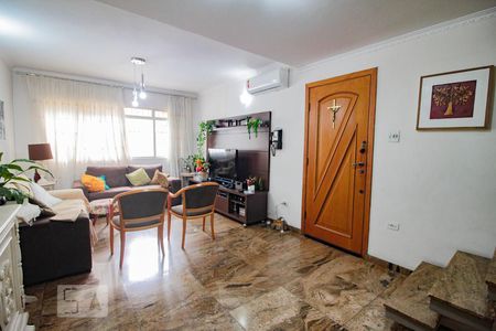 Casa para alugar com 4 quartos, 300m² em Santana, São Paulo