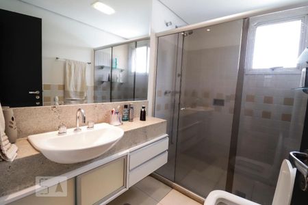 Apartamento para alugar com 64m², 1 quarto e 2 vagas Apartamento para alugar com 64m², 1 quarto e 2 vagasBanheiro da suíte