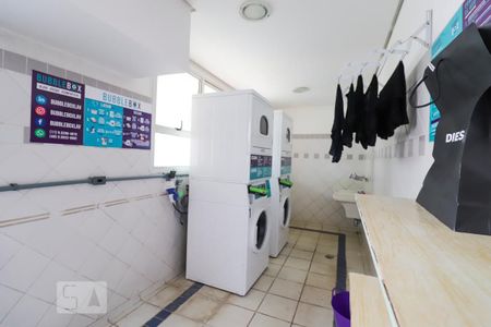 Apartamento para alugar com 64m², 1 quarto e 2 vagas Apartamento para alugar com 64m², 1 quarto e 2 vagasLavanderia