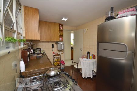 Apartamento para alugar com 129m², 3 quartos e 1 vaga Apartamento para alugar com 129m², 3 quartos e 1 vagaCozinha