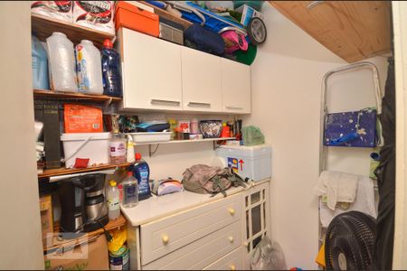 Quarto de Serviço de apartamento para alugar com 3 quartos, 129m² em Icaraí, Niterói