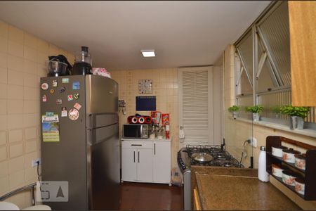 Apartamento para alugar com 129m², 3 quartos e 1 vaga Apartamento para alugar com 129m², 3 quartos e 1 vagaCozinha