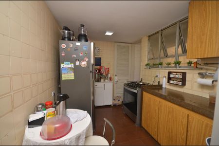 Apartamento para alugar com 129m², 3 quartos e 1 vaga Apartamento para alugar com 129m², 3 quartos e 1 vagaCozinha