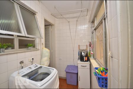 Apartamento para alugar com 129m², 3 quartos e 1 vaga Apartamento para alugar com 129m², 3 quartos e 1 vagaÁrea de Serviço