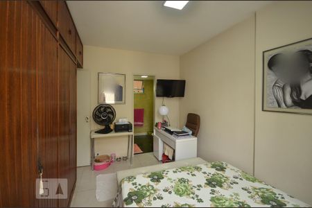 Apartamento para alugar com 129m², 3 quartos e 1 vaga Apartamento para alugar com 129m², 3 quartos e 1 vagaSuíte