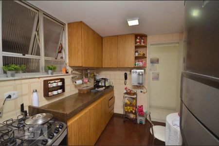 Apartamento para alugar com 129m², 3 quartos e 1 vaga Apartamento para alugar com 129m², 3 quartos e 1 vagaCozinha
