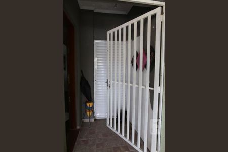 Casa à venda com 193m², 3 quartos e 2 vagasHall