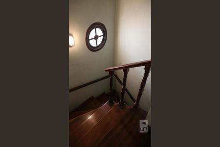 Casa à venda com 193m², 3 quartos e 2 vagasAcesso