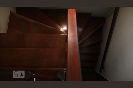 Casa à venda com 193m², 3 quartos e 2 vagasAcesso