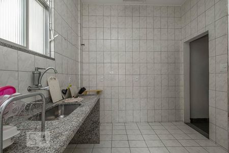 Casa para alugar com 280m², 4 quartos e 4 vagasCozinha