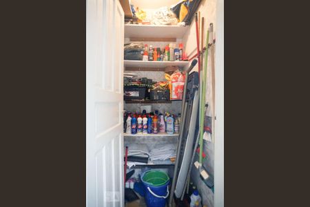 Casa à venda com 270m², 3 quartos e 4 vagasDespensa