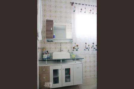 Casa à venda com 270m², 3 quartos e 4 vagasBanheiro da Suíte 