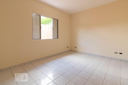 Quarto de casa para alugar com 1 quarto, 40m² em Jardim Virginia Bianca, São Paulo