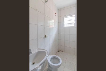 Casa para alugar com 40m², 1 quarto e sem vaga Casa para alugar com 40m², 1 quarto e sem vagaBanheiro