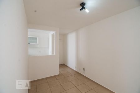 Sala de apartamento para alugar com 2 quartos, 43m² em Jardim Nova Europa, Campinas