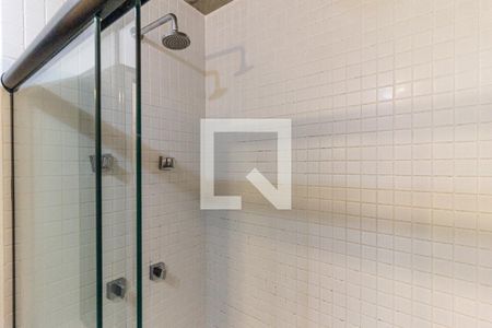 Banheiro de kitnet/studio à venda com 1 quarto, 30m² em República, São Paulo