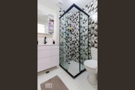 Banheiro de apartamento à venda com 1 quarto, 25m² em Vila Buarque, São Paulo