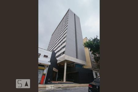 Apartamento à venda com 25m², 1 quarto e sem vaga Apartamento à venda com 25m², 1 quarto e sem vagaFachada