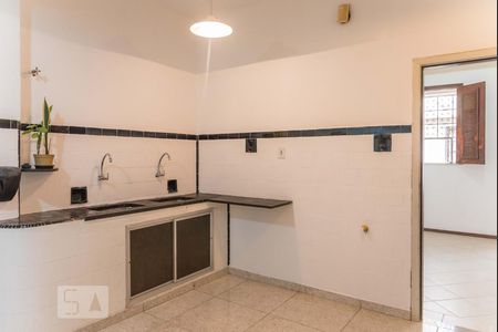 Casa de condomínio à venda com 120m², 4 quartos e 1 vaga Casa de condomínio à venda com 120m², 4 quartos e 1 vagaCozinha