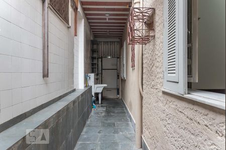 Casa de condomínio à venda com 120m², 4 quartos e 1 vaga Casa de condomínio à venda com 120m², 4 quartos e 1 vagaÁrea de Serviço