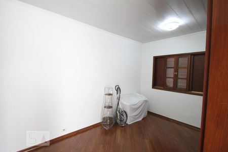 Casa de condomínio à venda com 300m², 3 quartos e 3 vagasQuarto de Serviço