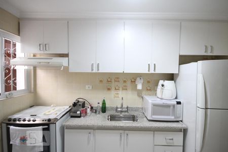 Casa de condomínio à venda com 300m², 3 quartos e 3 vagasCozinha