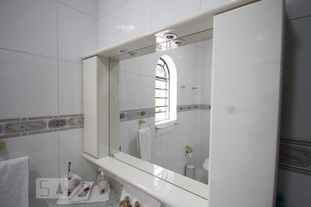 Casa de condomínio à venda com 300m², 3 quartos e 3 vagasBanheiro