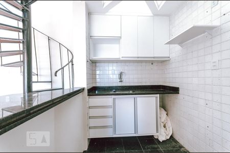 Apartamento para alugar com 124m², 2 quartos e 2 vagasCozinha