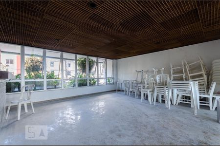Apartamento para alugar com 124m², 2 quartos e 2 vagasÁrea comum - Salão de festas