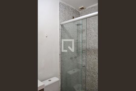 Casa de condomínio à venda com 120m², 3 quartos e 1 vagaBanheiro