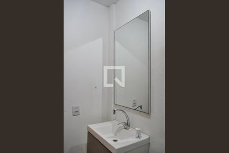 Casa de condomínio à venda com 120m², 3 quartos e 1 vagaBanheiro